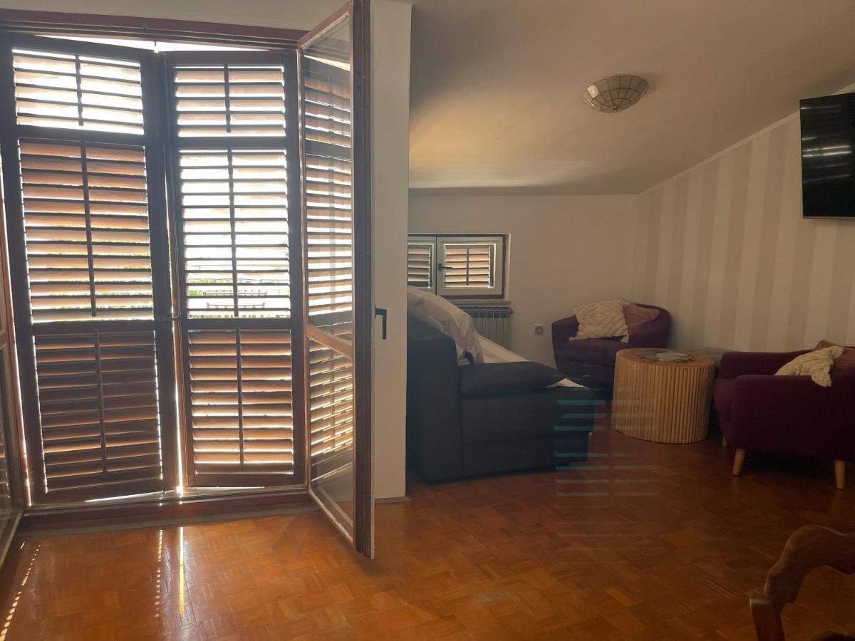 Apartment Zora In The Center Of Crikvenica Luaran gambar